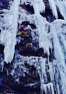 arrampicata ghiaccio ice mmove trentino dolomiti