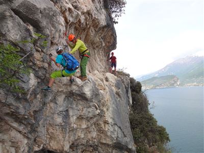 Sentiero Contrabbandieri Klettersteig mmove gardasee lago di garda Lake Garda
