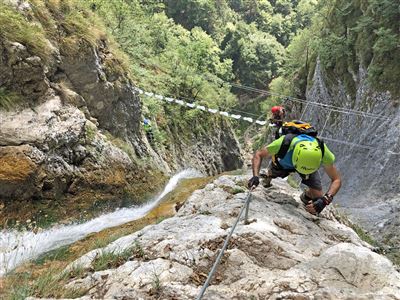 Via ferrata Rio ruzza klettersteig mmove lago di garda gardasee lake garda