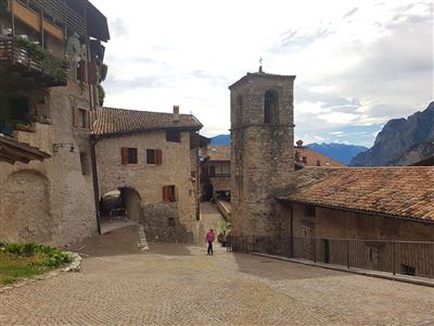 Trekking tenno s.pietro mmove lago di garda gardasee lake garda